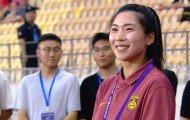 开云娱乐-足球报：中国女足热身赛前为古雅沙举行了退役仪式